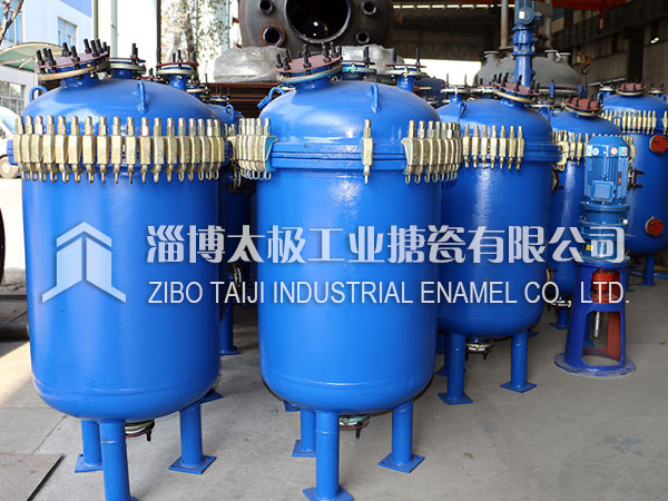 搪瓷反應釜和不銹鋼反應釜的區別